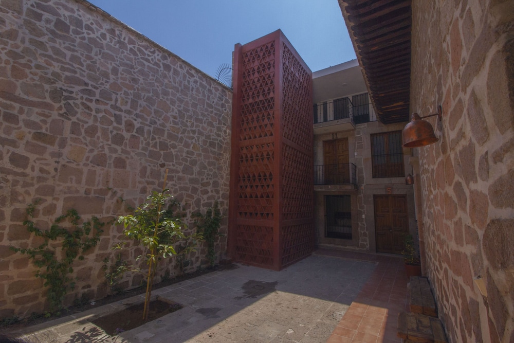 NaNa Vida Hotel Morelia