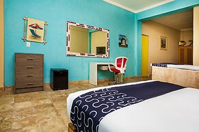Capital O Cancun International Airport 24/7,