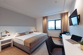 Antunovic Hotel East