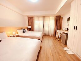 Huru House