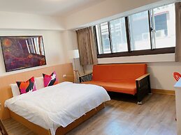Huru House