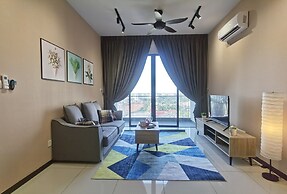 Luminari Suite by Homez Suite
