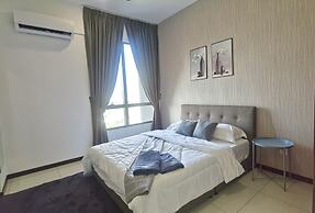Luminari Suite by Homez Suite