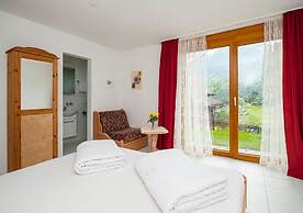 Hotel Cuntera