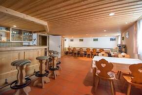 Hotel Cuntera