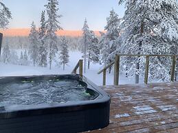 Arctic Skylight Lodge