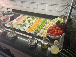 Pure Blanche Hotel