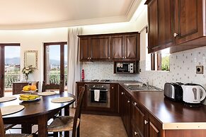 Kahlua Bay Apartments