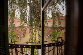 Beautiful City Suites