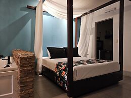 Yellow Tree Suites