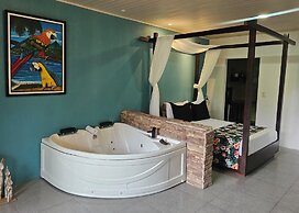 Yellow Tree Suites