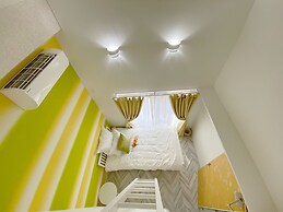 Chatan Tall House