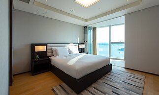 LCT Residence