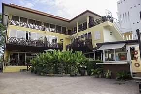 OYO 1005 Pacotte Boutique Resort