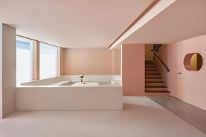 KINN Capsule: HER Space (Female Only)