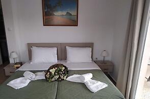Central Hotel