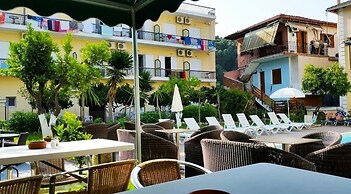 Central Hotel