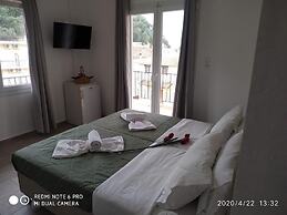 Central Hotel
