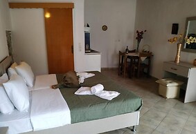 Central Hotel