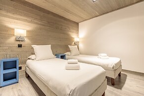 Victoria Lodge, Friendly Hotel