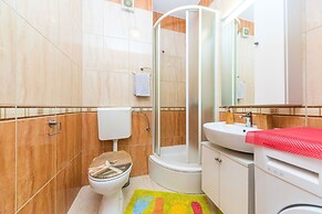 Spacious studio with balcony, close to the Znjan beach