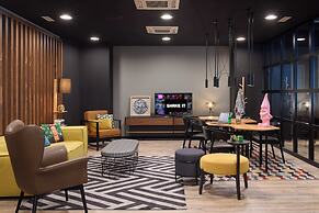 Moxy Lisboa Oriente