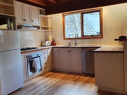 SNOWED INN apartment