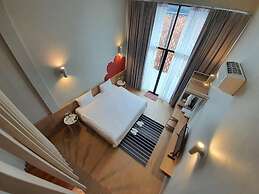 Platinum Hotel