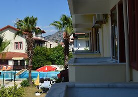Erasmus Apart Hotel