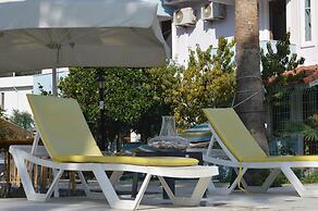 Erasmus Apart Hotel