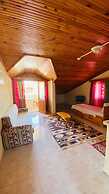 Erasmus Apart Hotel