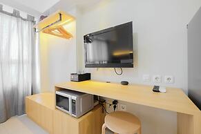 Modern Studio @ Springlake Summarecon Apartment