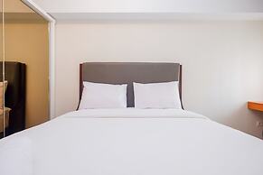 Pool View and Homey 2BR Apartment @ Springlake Summarecon