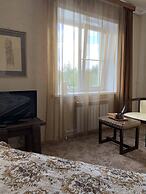 Noen Hotel