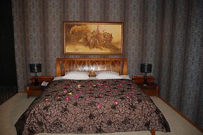 Noen Hotel