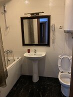 Noen Hotel