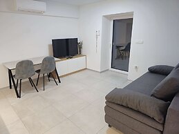 Sea View Apartment Mirjam