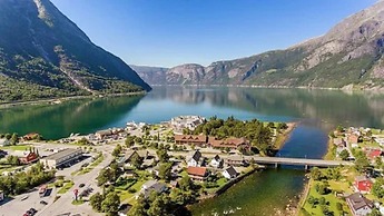Vik Pensjonat og Hytter