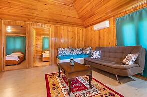 Ala Guesthouse