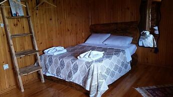 Ala Guesthouse