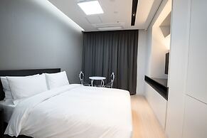 Sunrise Hotel