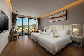 DeLaSea Ha Long Hotel