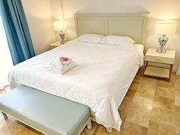 Tinian Diamond Hotel