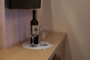 Irini Hotel