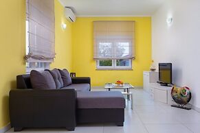 Comfort apartments with pool in Medulin