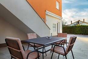 Comfort apartments with pool in Medulin
