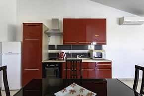 Comfort apartments with pool in Medulin
