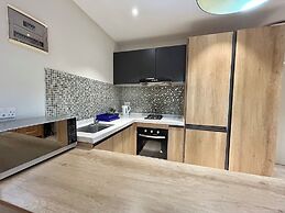 Forest View Apartments