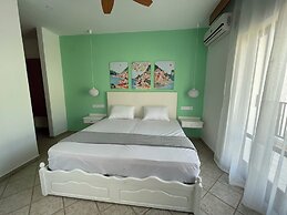Adult Only - Hotel Suzanna