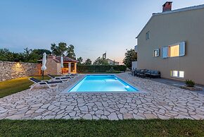 Villa Basil